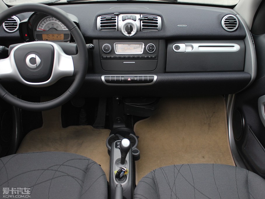 2012smart fortwo 1.0L MHD 