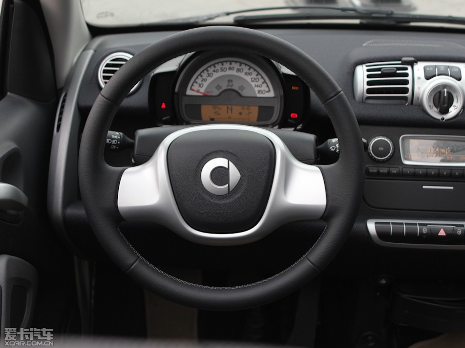 2012smart fortwo 1.0L MHD 