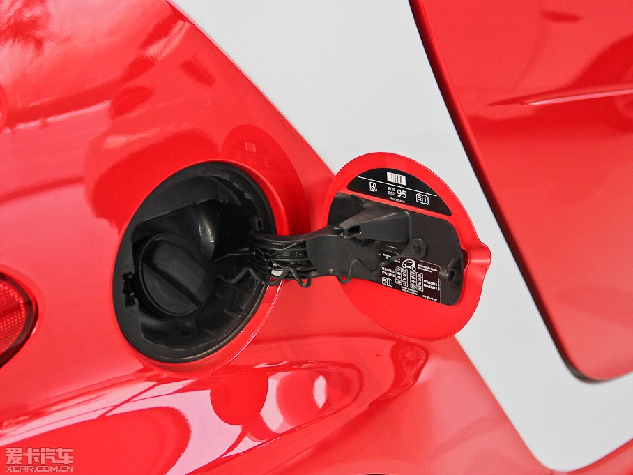 2012smart fortwo 1.0L MHD Ӳ피