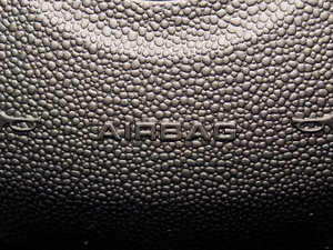 20121.0T Ӳ피 п؅^