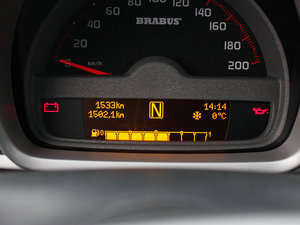 20121.0T BRABUS Xclusive п؅^(q)