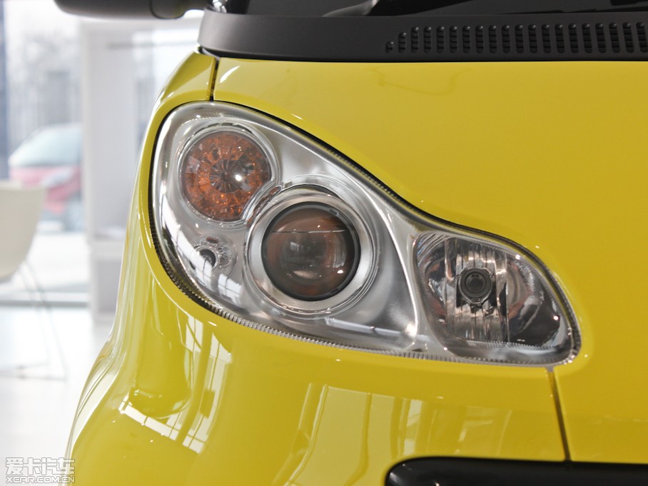 2013smart fortwo 1.0L MHD ؄e