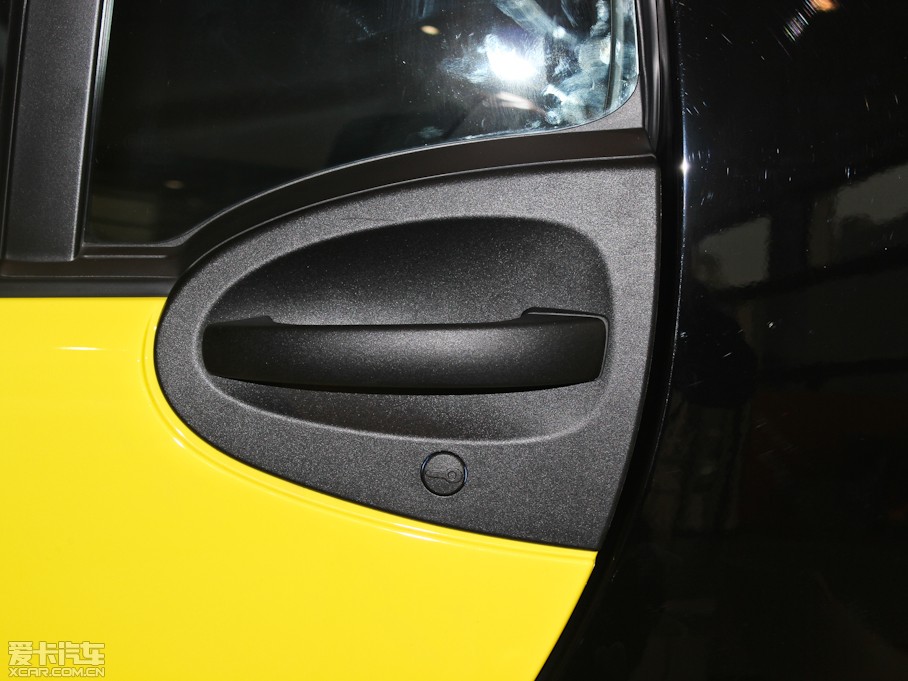 2013smart fortwo 1.0L MHD ؄e