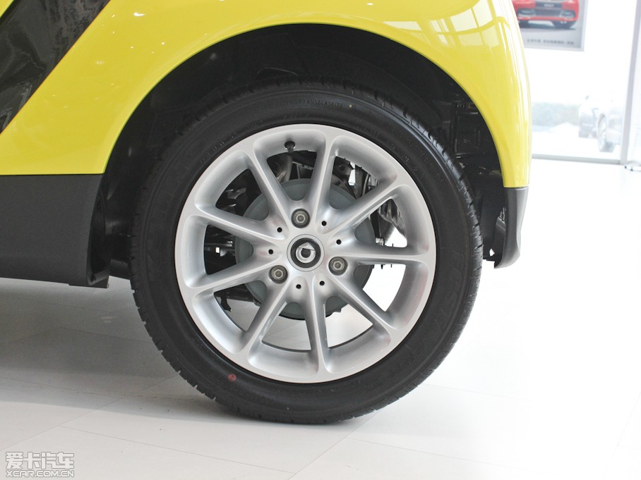 2013smart fortwo 1.0L MHD ؄e