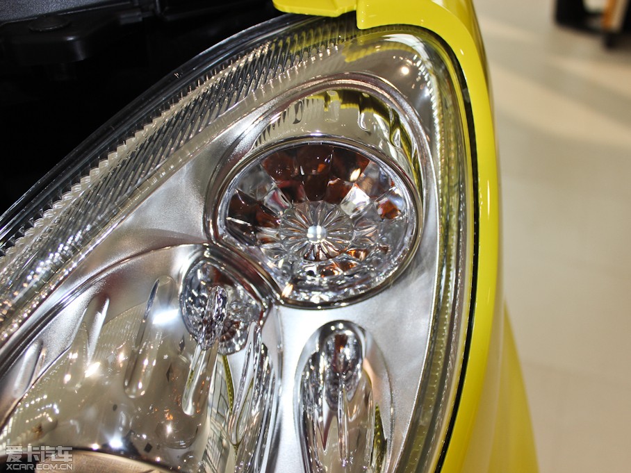 2013smart fortwo 1.0L MHD ؄e