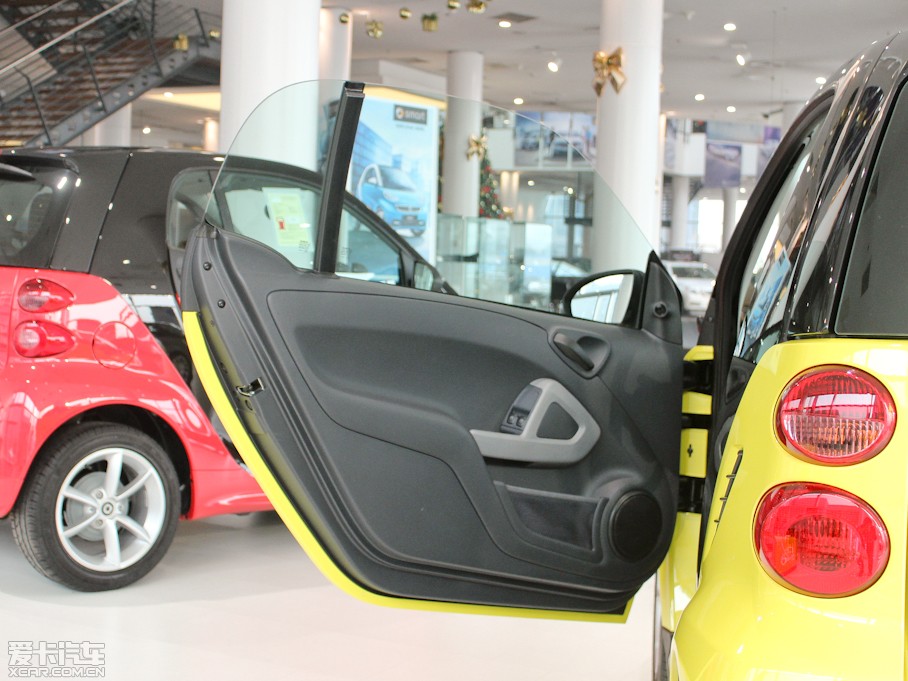 2013smart fortwo 1.0L MHD ؄e