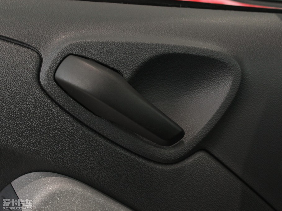 2013smart fortwo 1.0L MHD ؄e