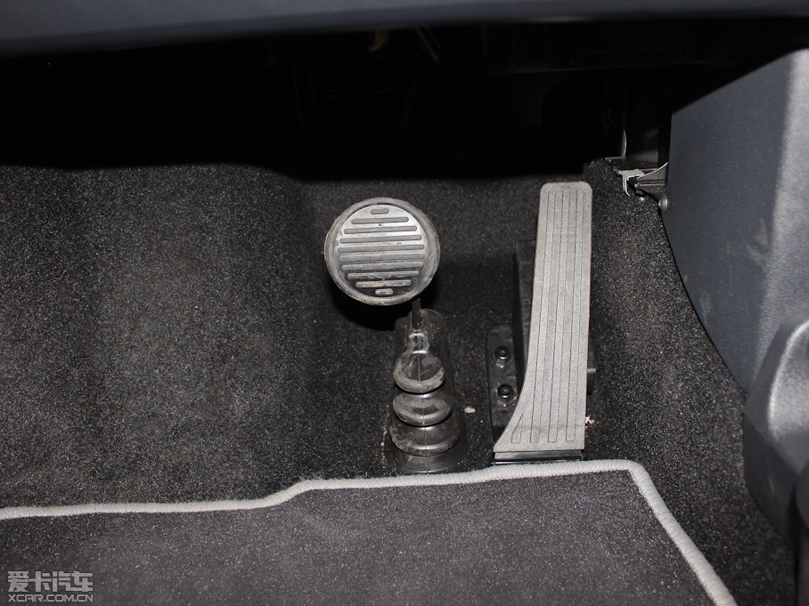 2013smart fortwo 1.0L MHD ؄e