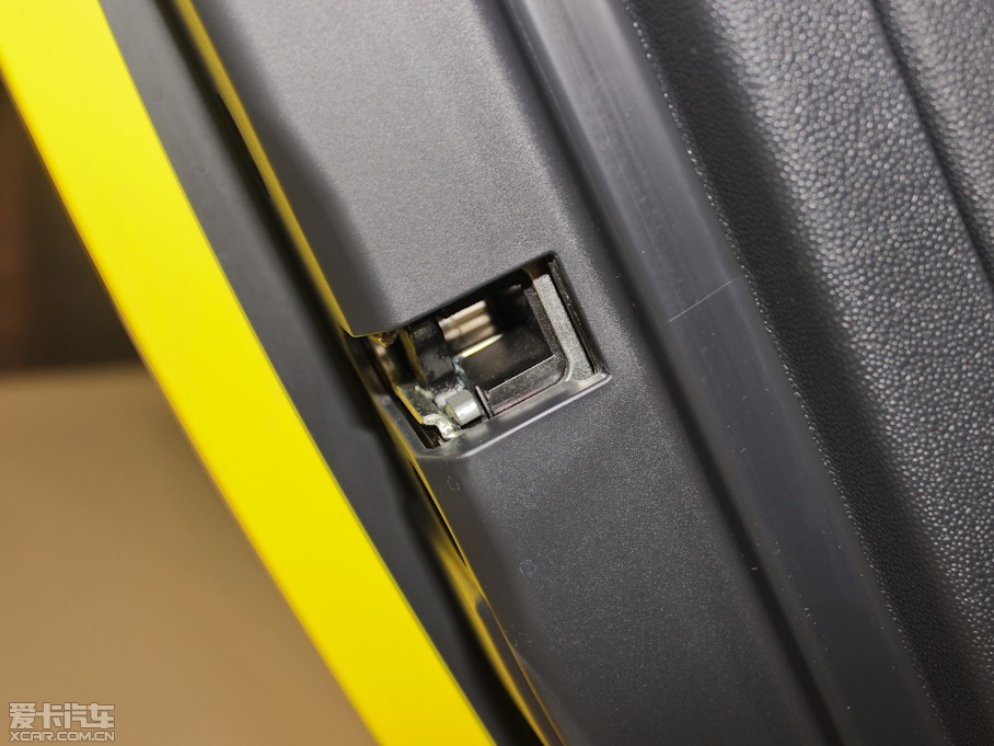 2013smart fortwo 1.0L MHD ؄e