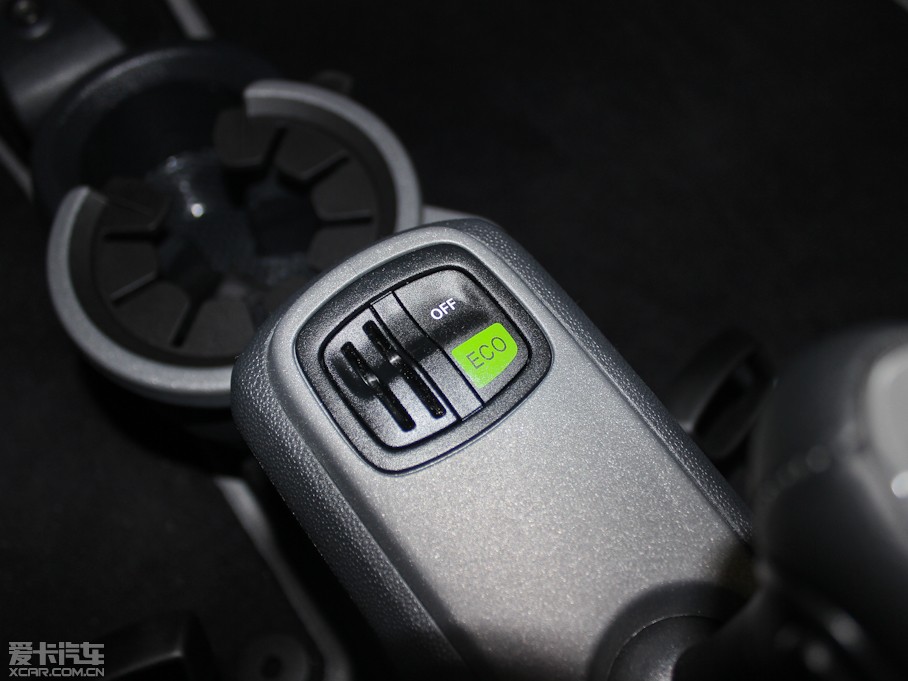 2013smart fortwo 1.0L MHD ؄e