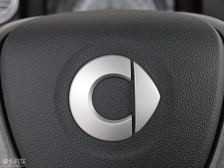 2013smart fortwo 1.0L MHD ؄e