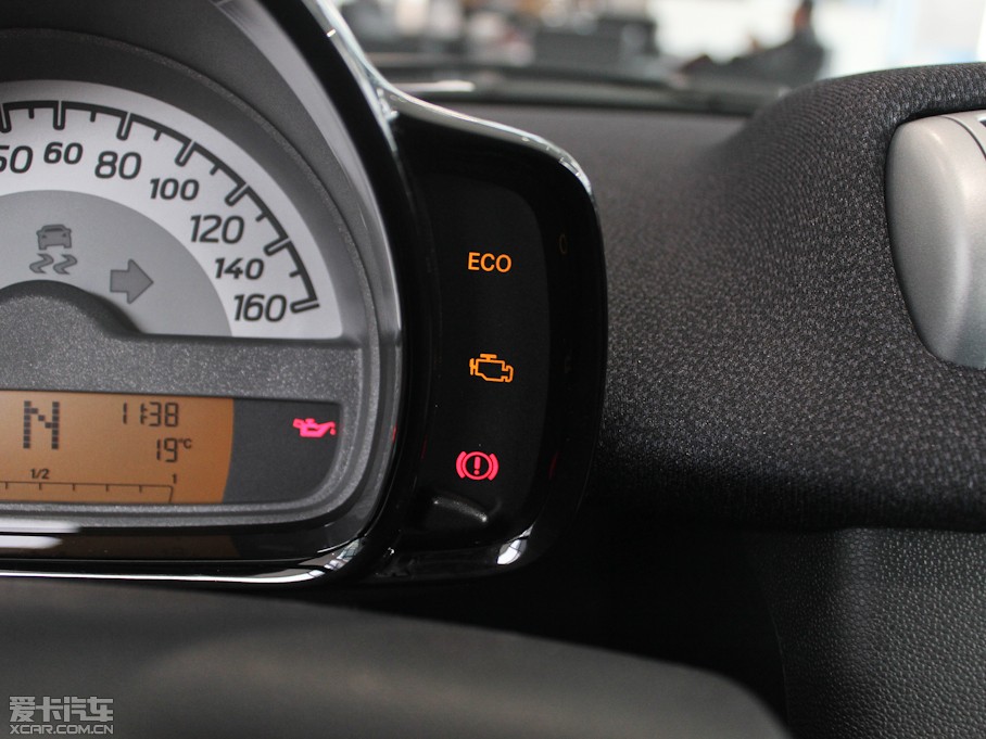 2013smart fortwo 1.0L MHD ؄e