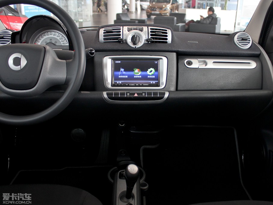 2013smart fortwo 1.0L MHD ؄e