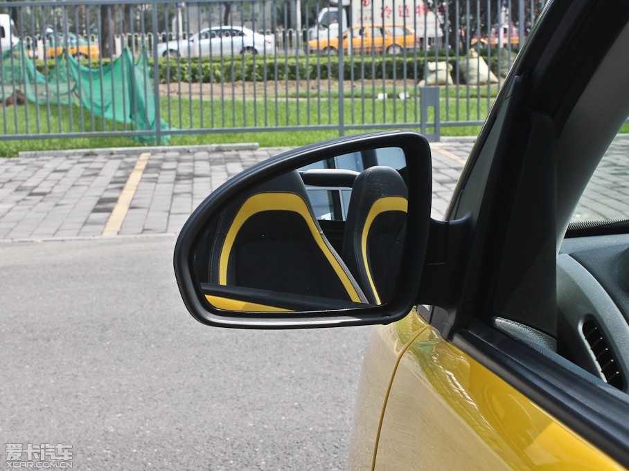 2013smart fortwo 1.0L MHD ΂b؄e