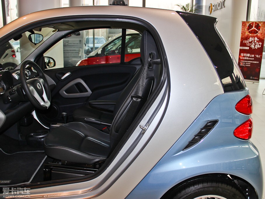 2013smart fortwo 1.0T Ӳ피