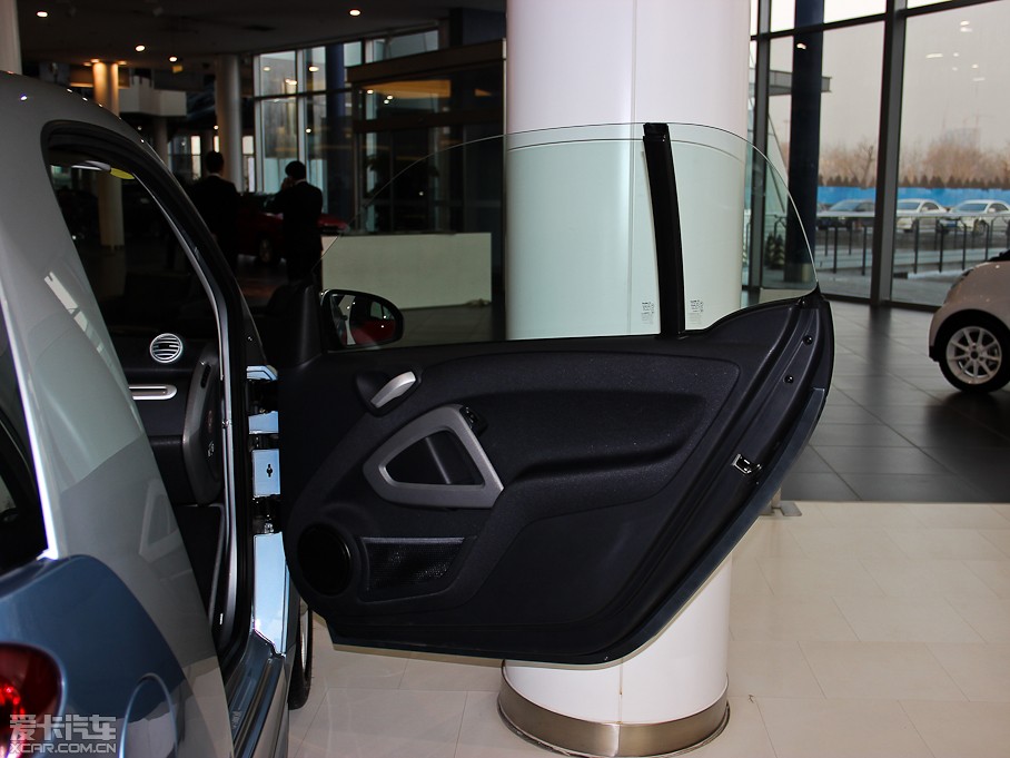 2013smart fortwo 1.0T Ӳ피