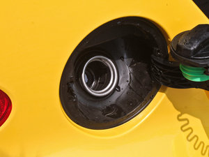 20131.0L MHD ΂b؄e (ji)^