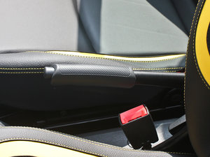 20131.0L MHD ΂b؄e v܇Ƅ