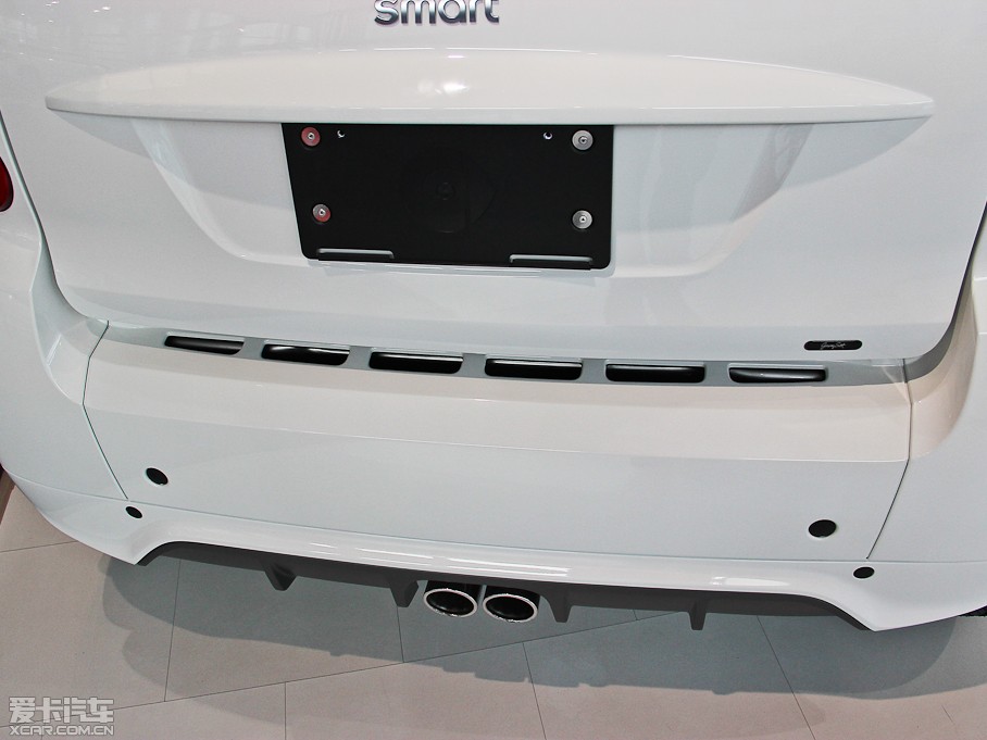 2013��smart forjeremy Jeremy Scott �؄e��