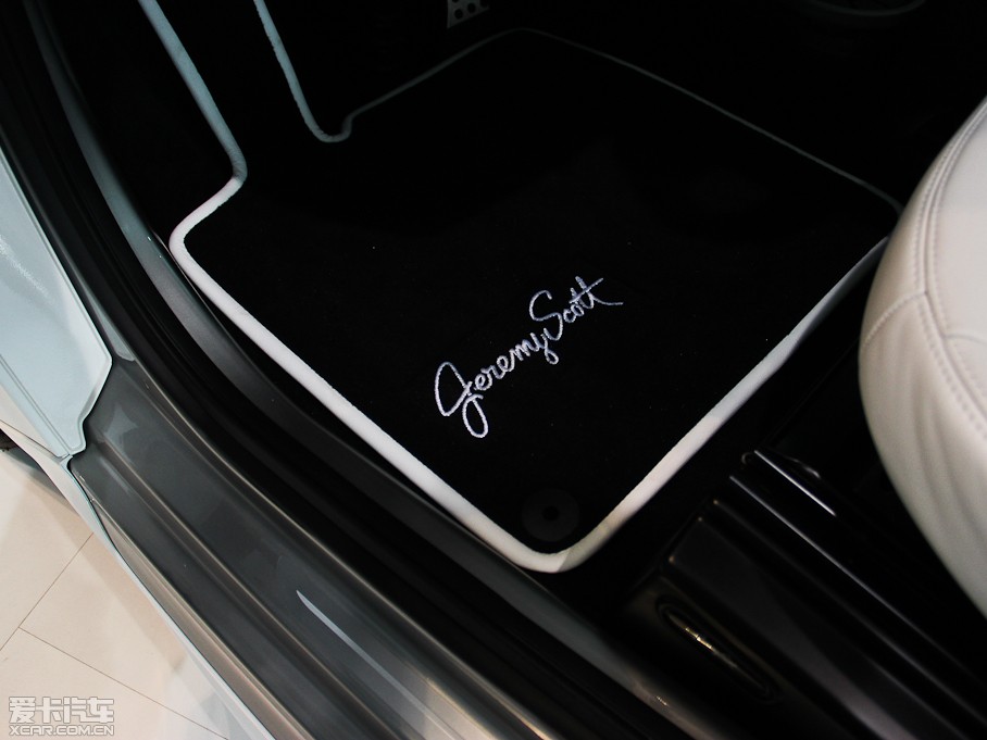 2013smart forjeremy Jeremy Scott ؄e