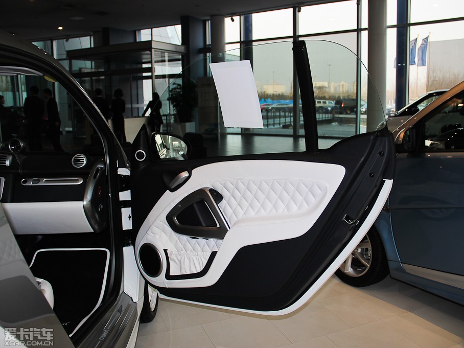 2013smart forjeremy Jeremy Scott ؄e