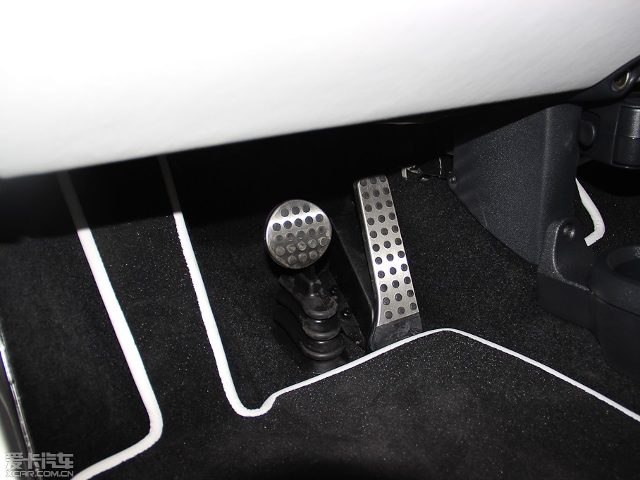 2013��smart forjeremy Jeremy Scott �؄e��