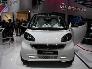 2013Jeremy Scott ؄e w^