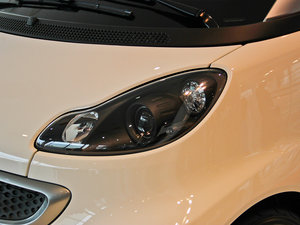 2013Jeremy Scott ؄e ^