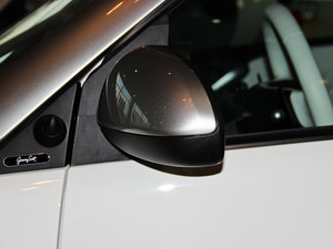 2013Jeremy Scott ؄e ^