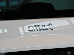 2013Jeremy Scott ؄e ^