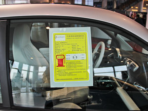 2013Jeremy Scott ؄e ^