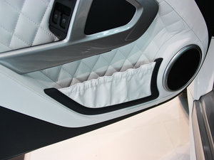 2013Jeremy Scott ؄e g