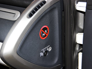 2013Jeremy Scott ؄e g