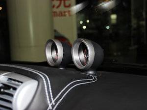 2013Jeremy Scott ؄e g