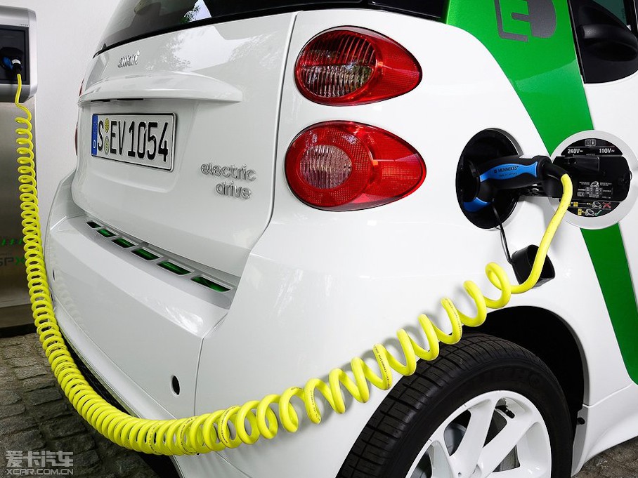 2014smart fortwo 늄܇ electric drive