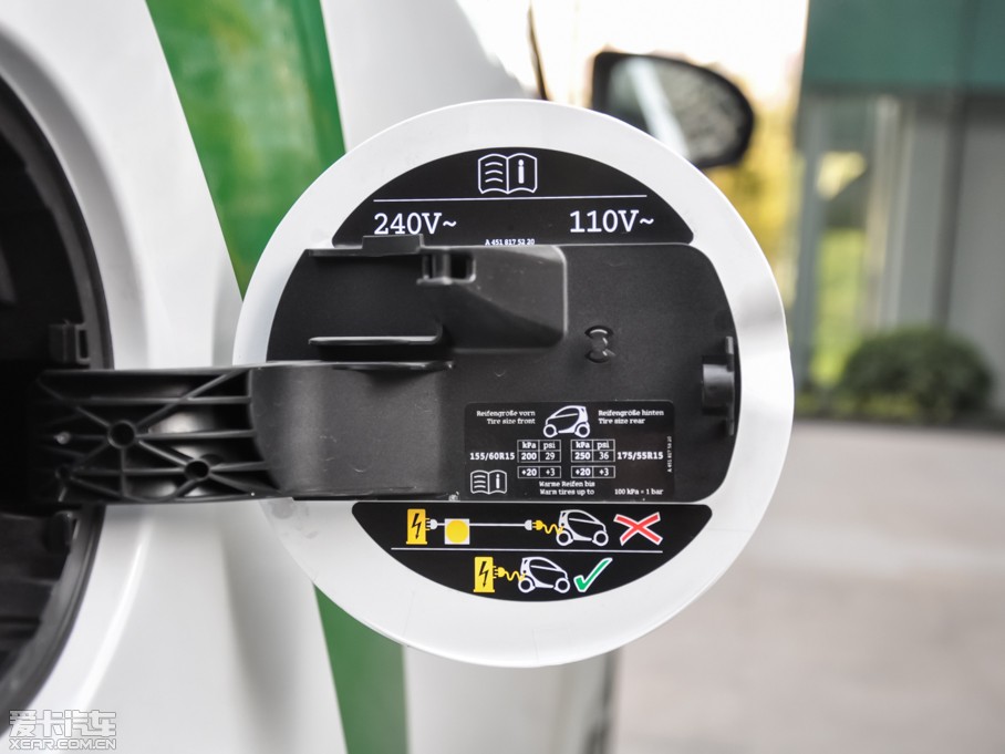 2014smart fortwo 늄܇ electric drive