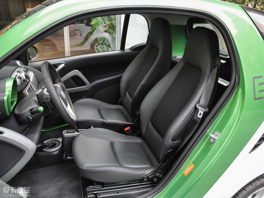 2014smart fortwo 늄܇ electric drive