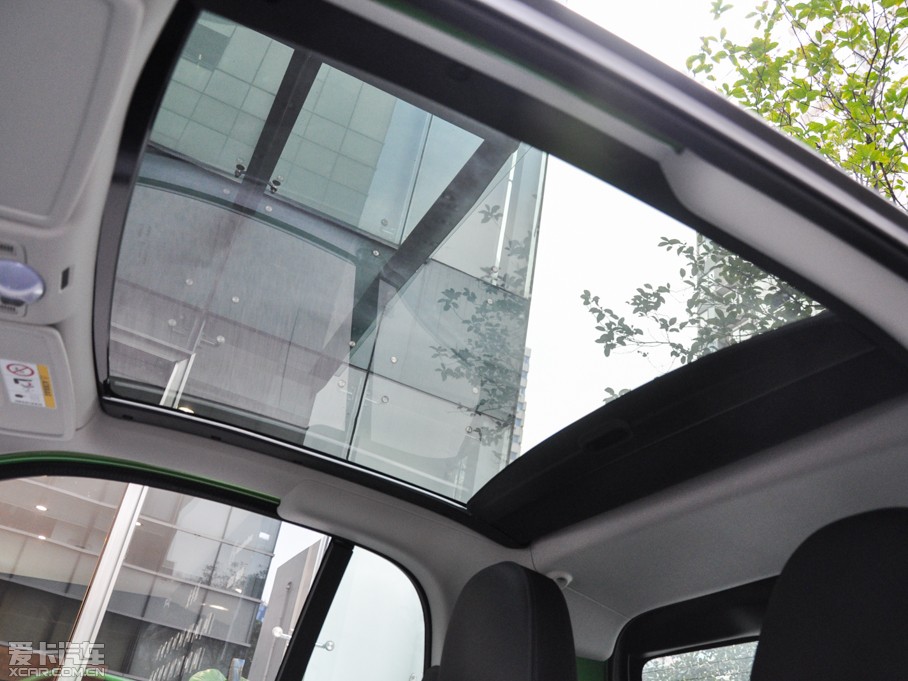 2014smart fortwo 늄܇ electric drive