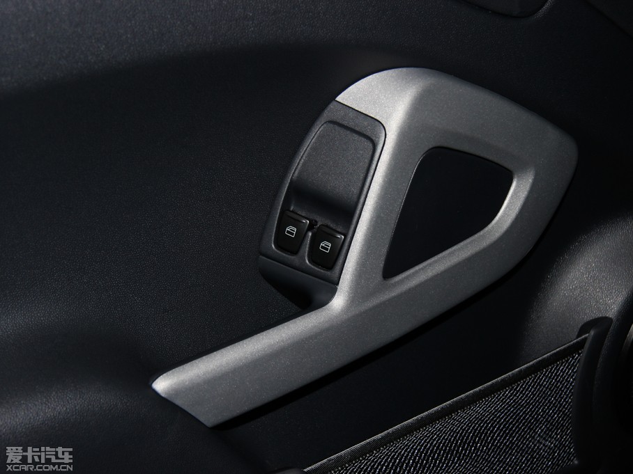 2014smart fortwo 1.0L MHD Ӳ؄e