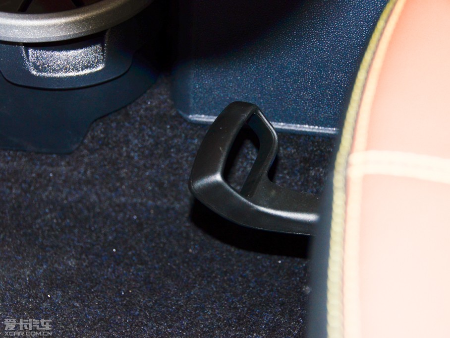 2014smart fortwo 1.0T  BoConcept؄e 