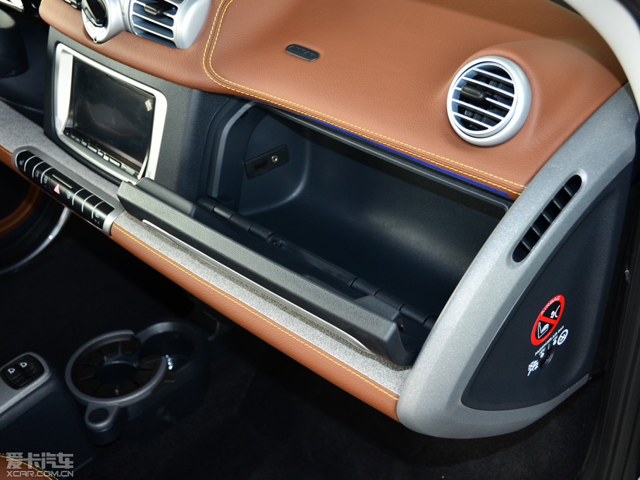 2014smart fortwo 1.0T  BoConcept؄e 