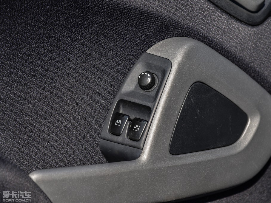 2013smart fortwo 1.0T Ӳ피