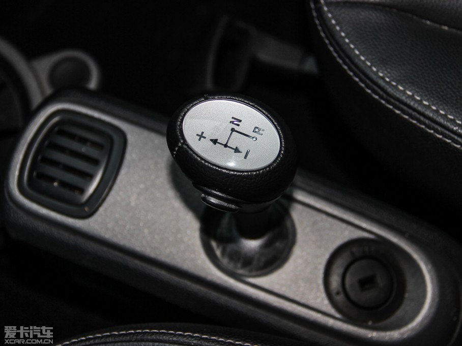 2013smart fortwo 1.0T Ӳ피