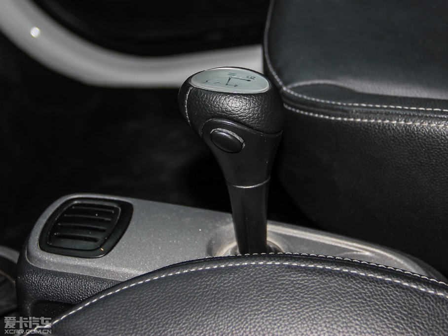 2013smart fortwo 1.0T Ӳ피