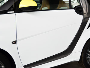 20141.0T  BoConcept؄e  ^