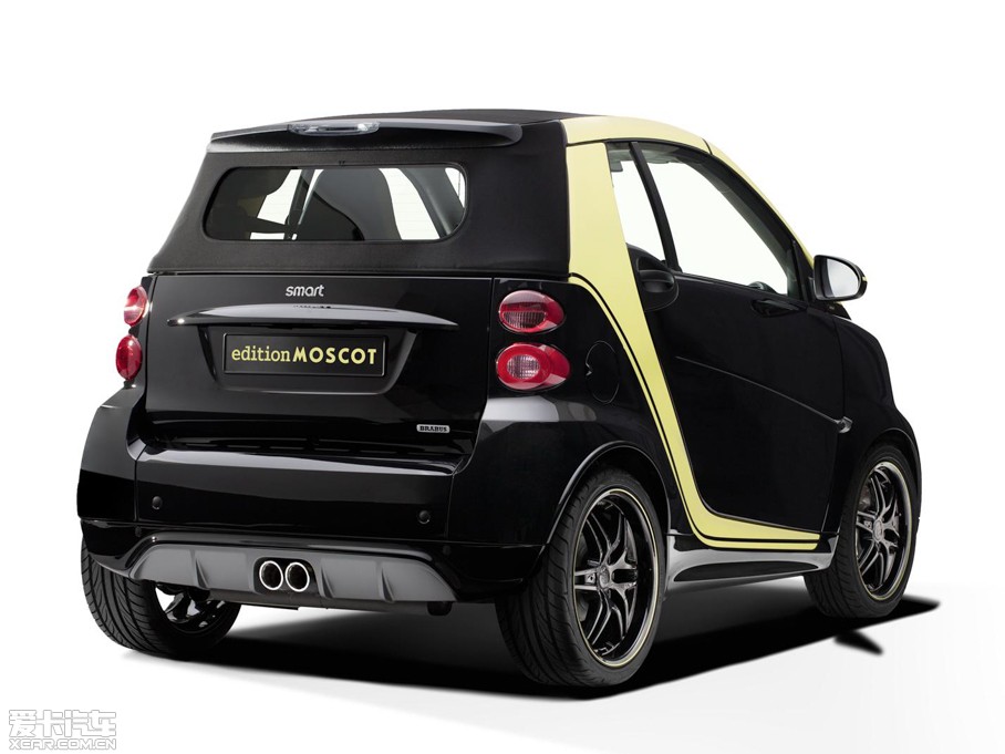 2015smart fortwo MOSCOT؄e
