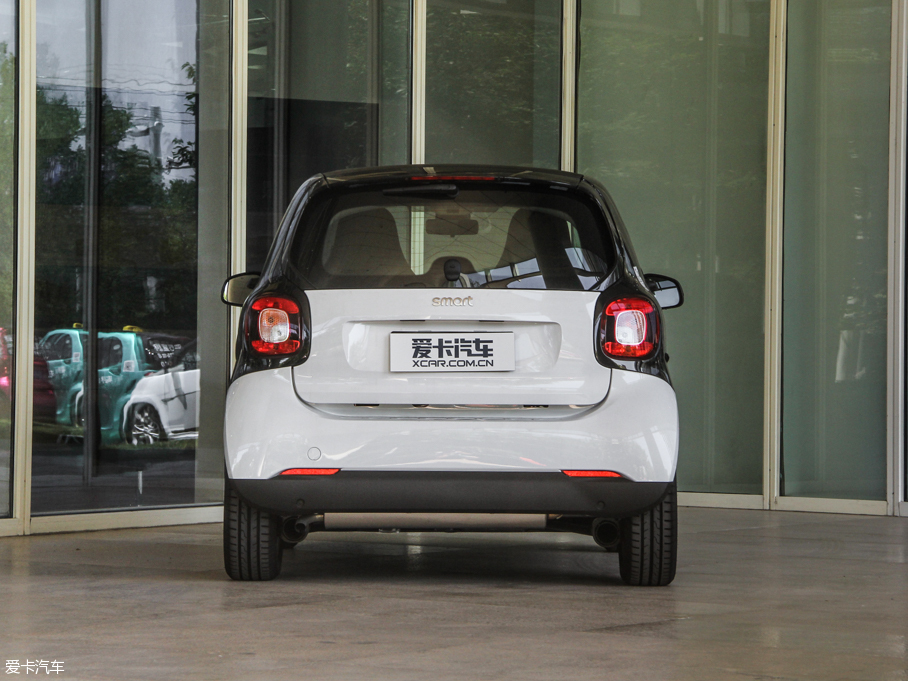 2015smart fortwo 1.0L Ӳ`(dng)