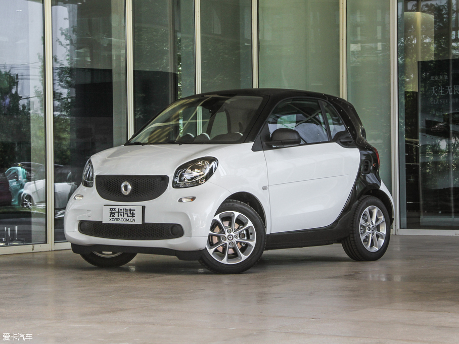 2015smart fortwo 1.0L Ӳ`Ӱ