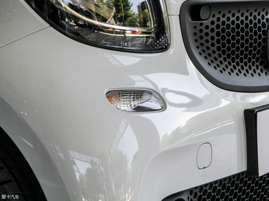 2015smart fortwo 1.0L Ӳ`Ӱ