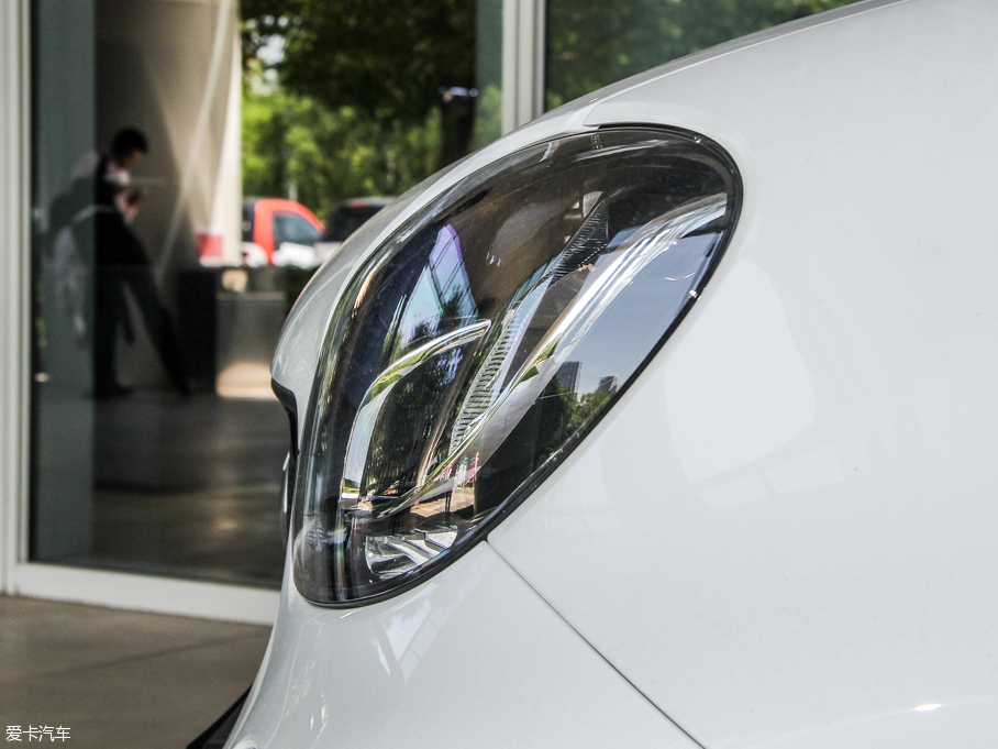 2015smart fortwo 1.0L Ӳ`Ӱ